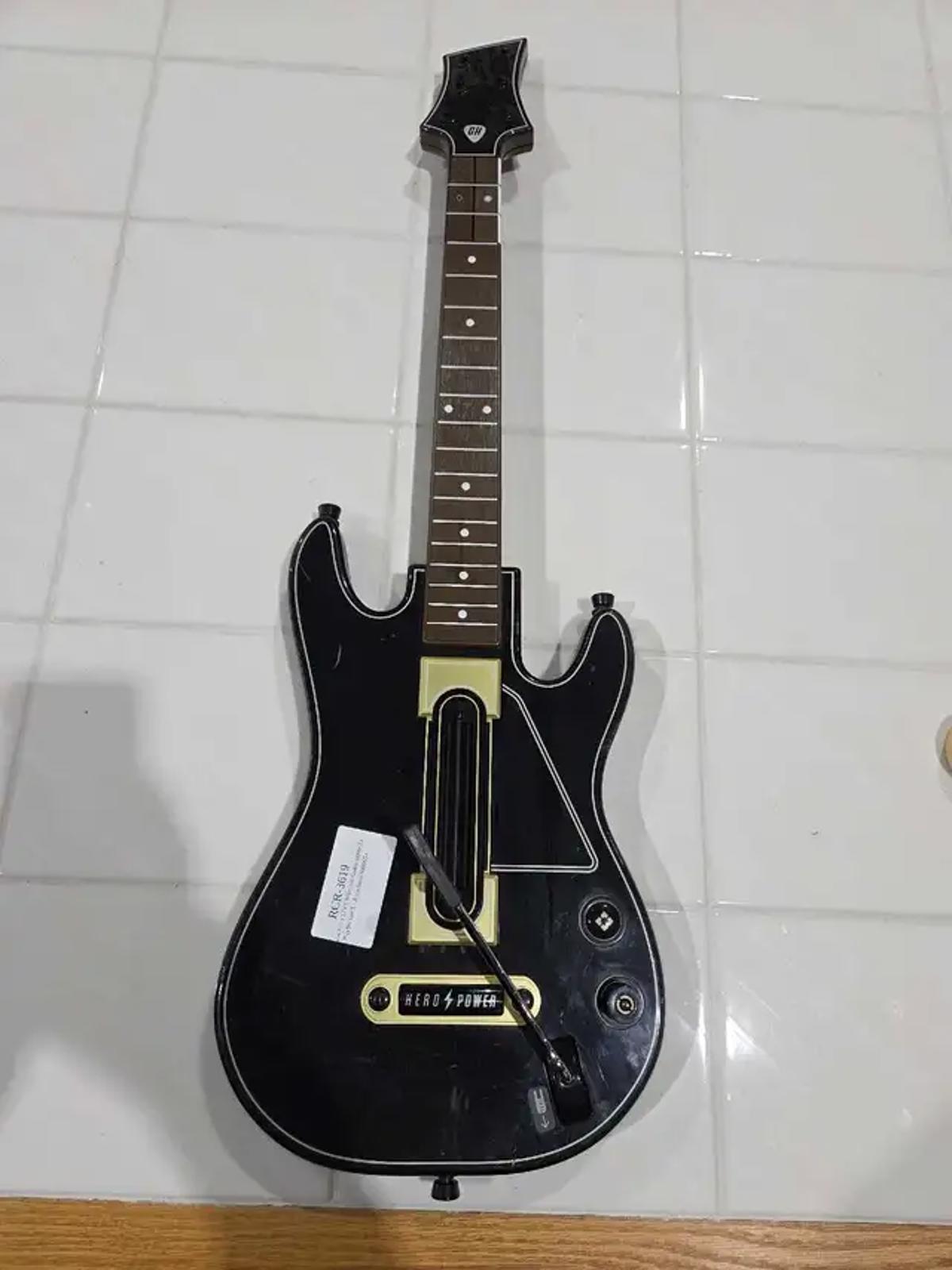 Guitar Hero Wireless Guitar - PS3