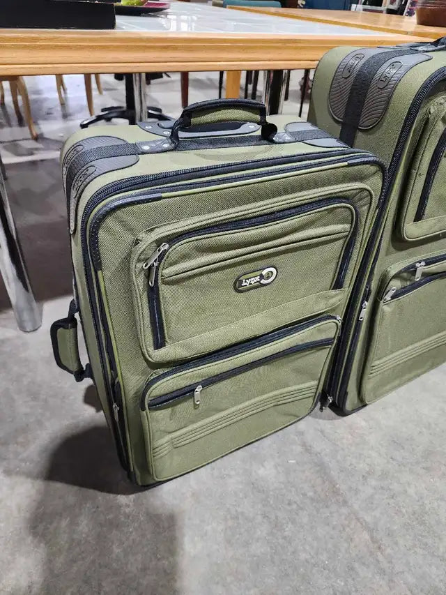 Lynx Luggage Set