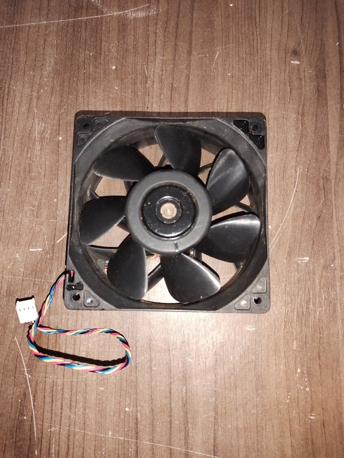 Delta QFR1212GHE High Speed GPU Cooling Fan 120 x 120 x 38mm DC 12V 2.7A - 2