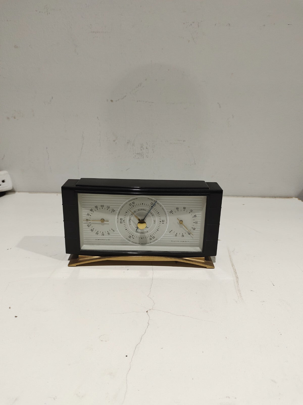 Vintage AirGuide Table Top Barometer/Temperature/Humidity
