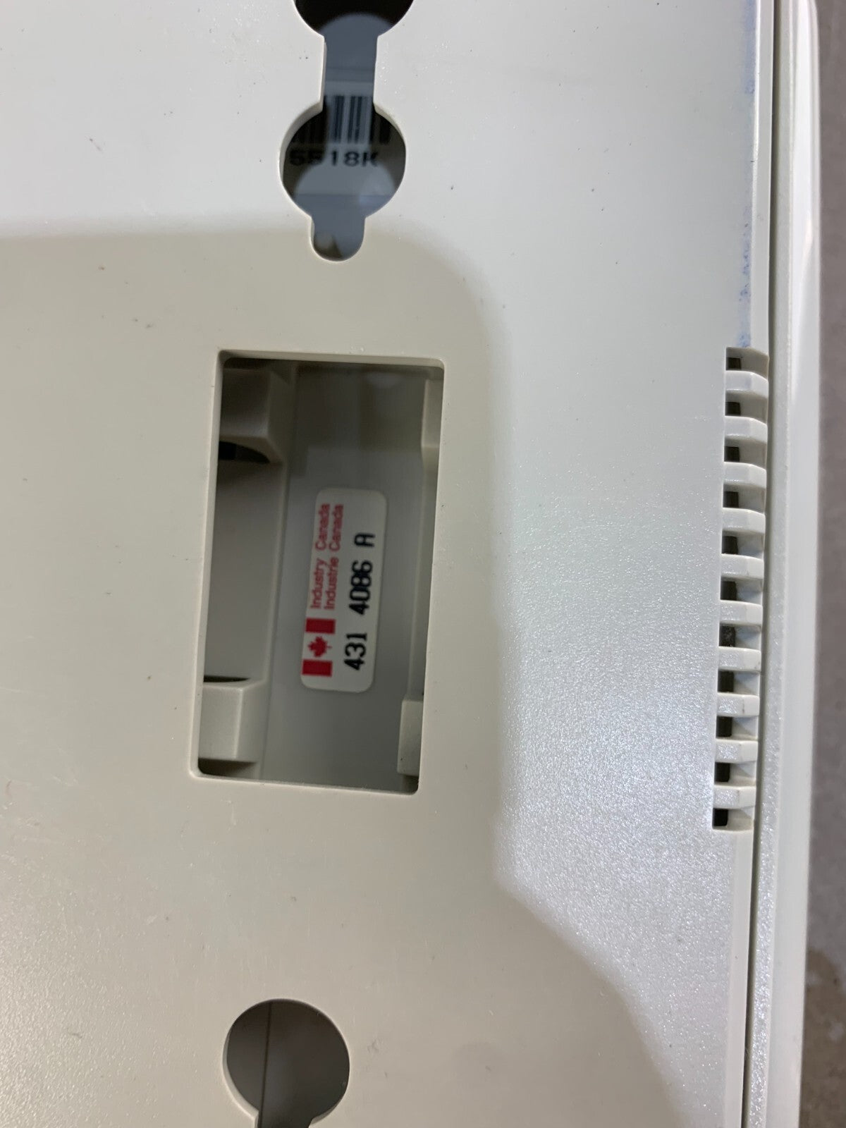 GE Contemporary 29170A Telephone Landline Corded Desktop or Wall Mount Phone