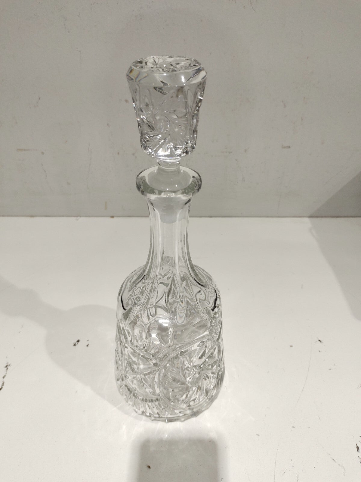 Pinwheel with Star etched decanter - Collectible