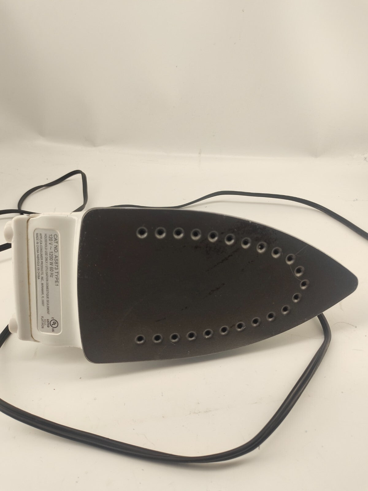 Black+Decker, Easy Steam Compact Iron, IR02V-T