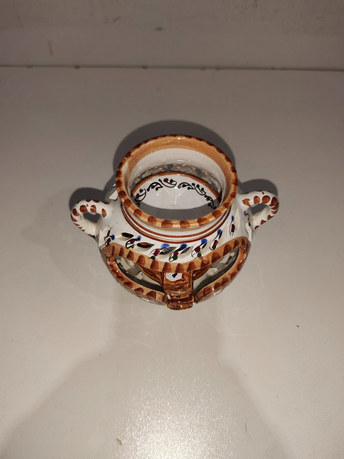 Vintage Crockery Set - 6 Plates Small