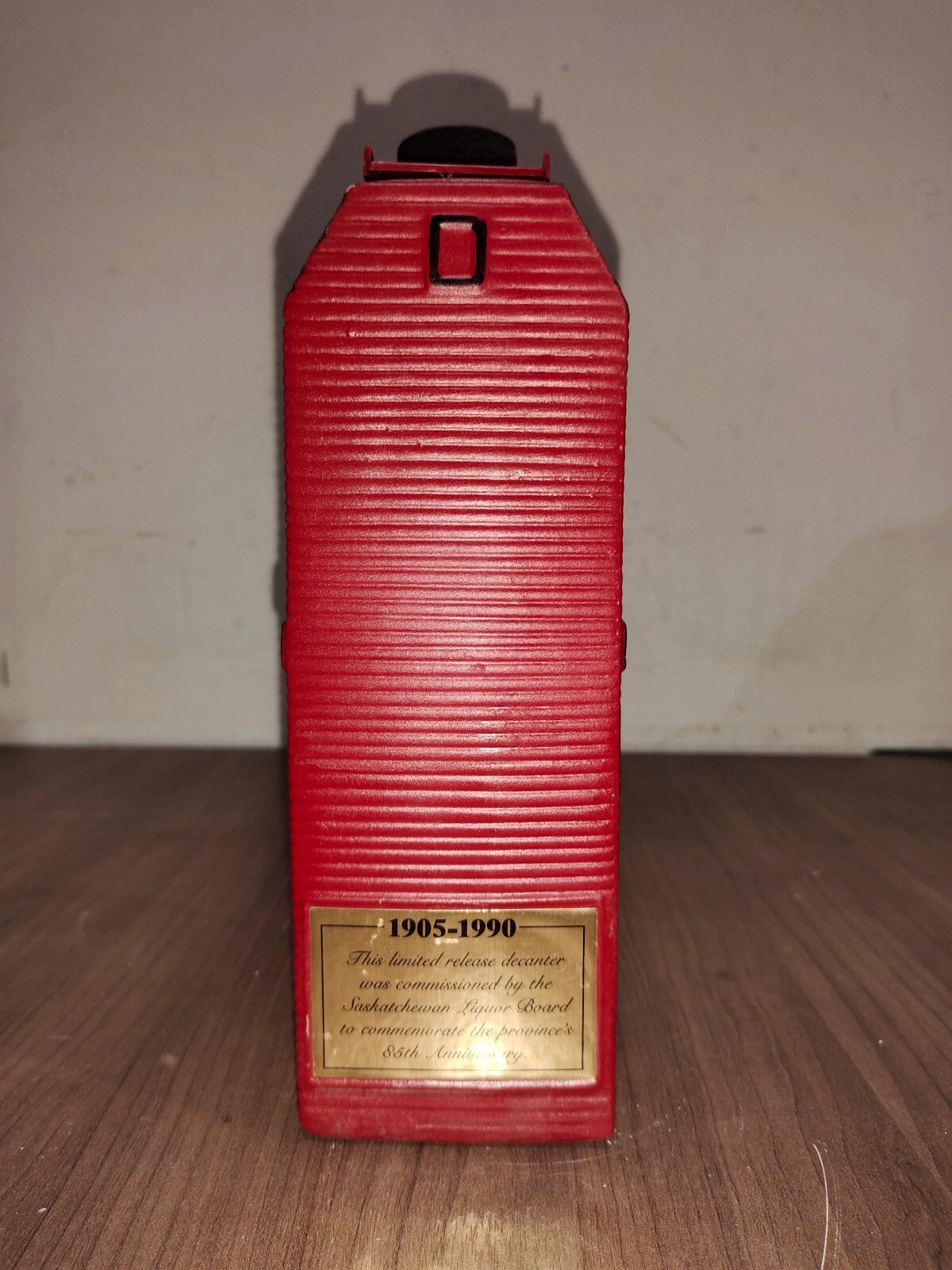1905-1990 Spirit of Saskatchewan Grain Elevator Empty Whisky Decanter