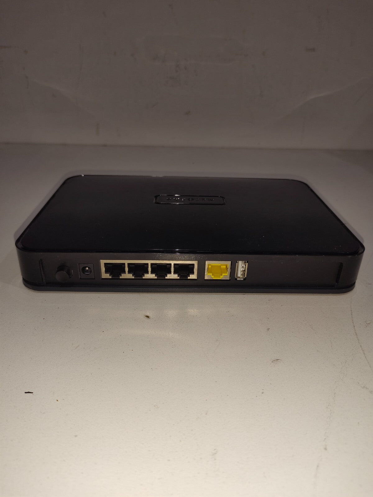 Netgear N600 Wireless Dual Band Router WNDR3400 802.11a/b/g/n WiFi