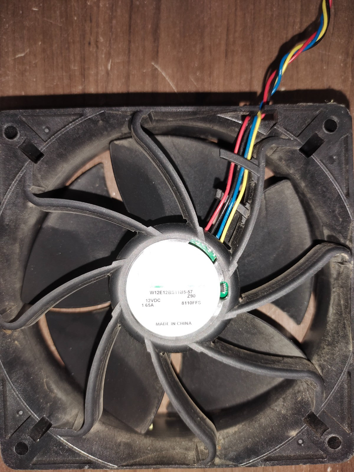 Nidec Ultraflo W12E12BS11B5-57 120 × 120 × 38 mm Cooling Fans - 2