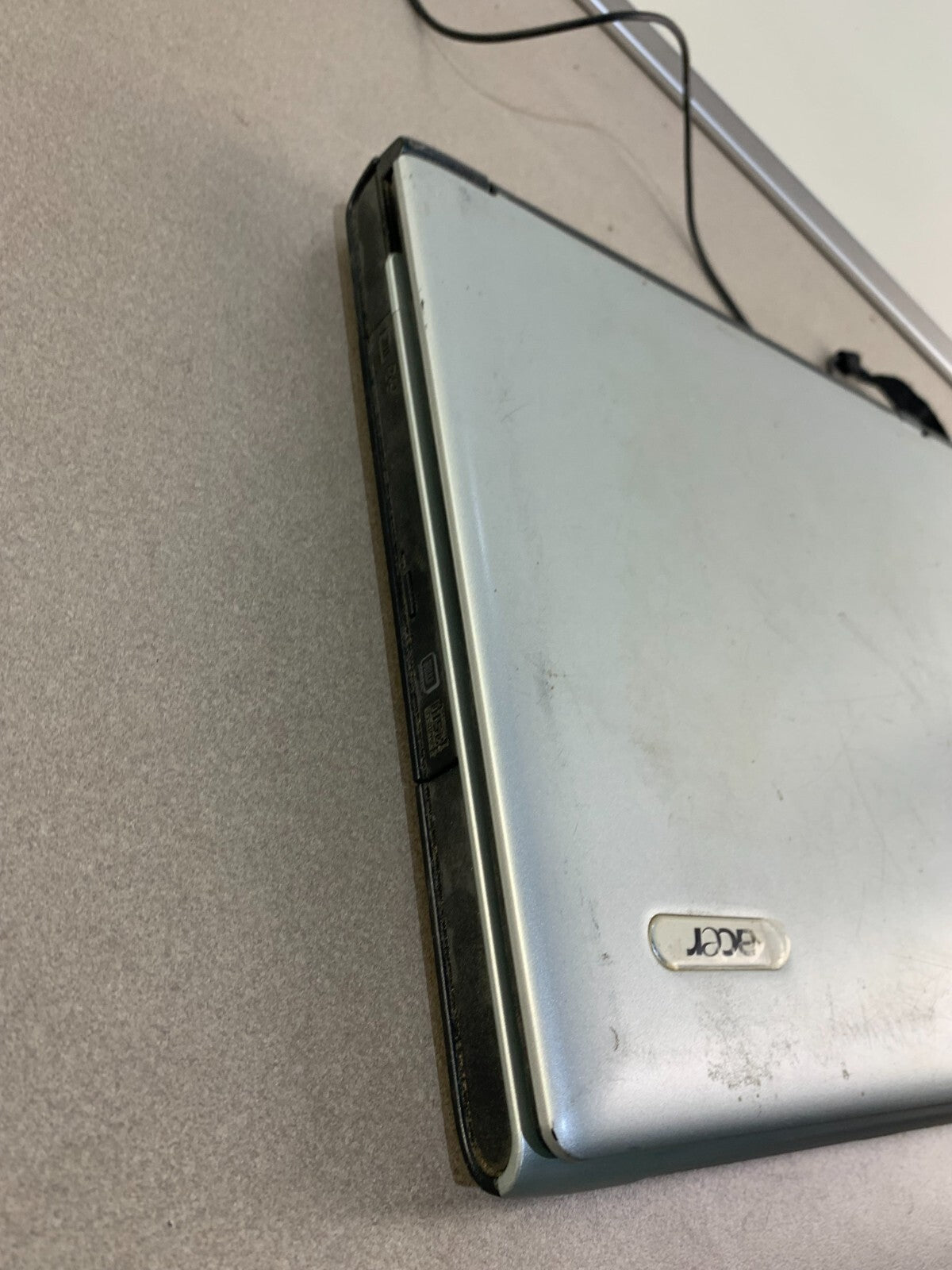 Acer Aspire 1640 Series, Intel Centrino Laptop, Windows 7, No battery