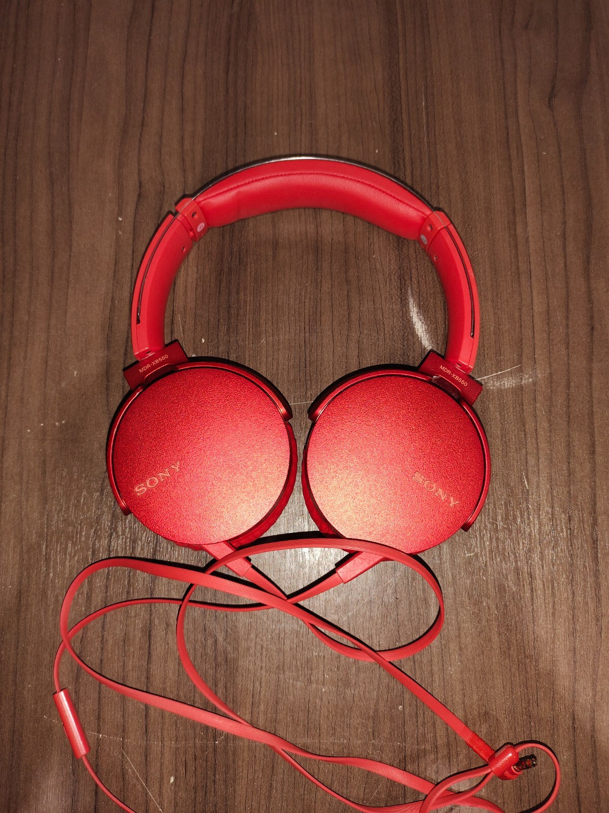 Sony MDR-XB550AP On-Ear Stereo Headphones Red Extra Bass Bass Booster Swivels.1