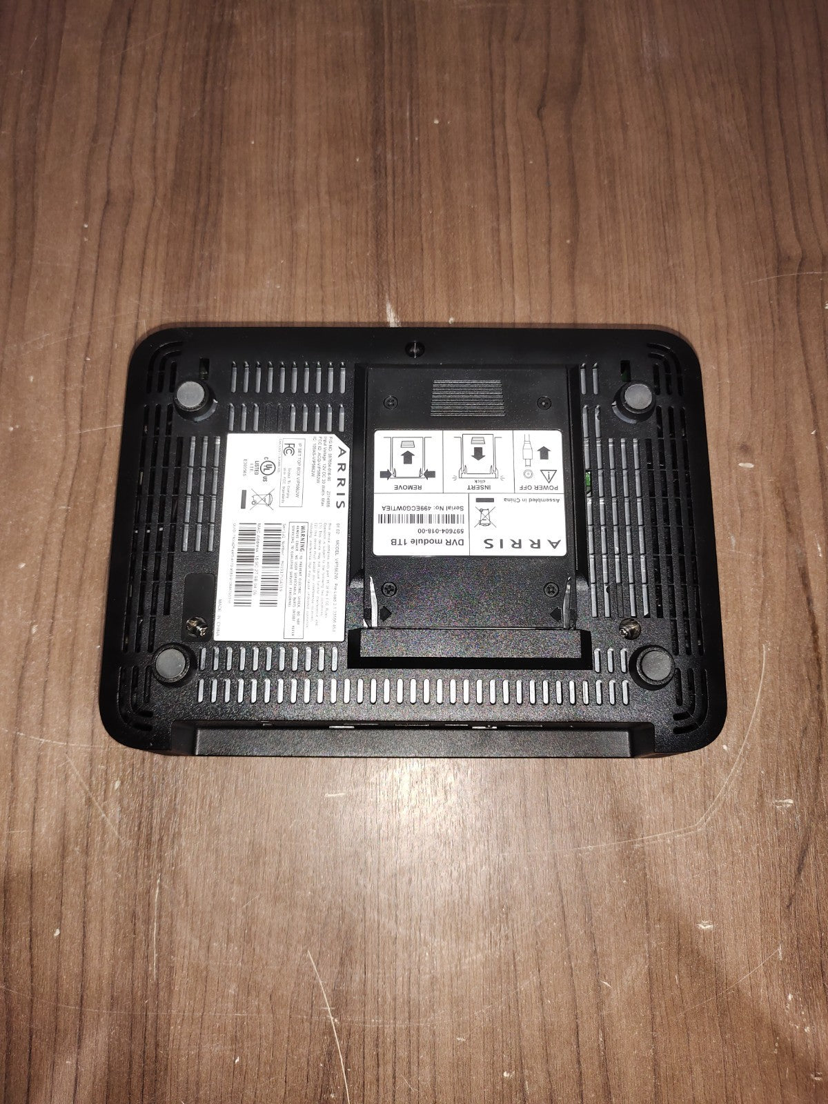 ARRIS - Model - VIP5662W - Optik TV 4K PVR with 1TB DVR module Telus