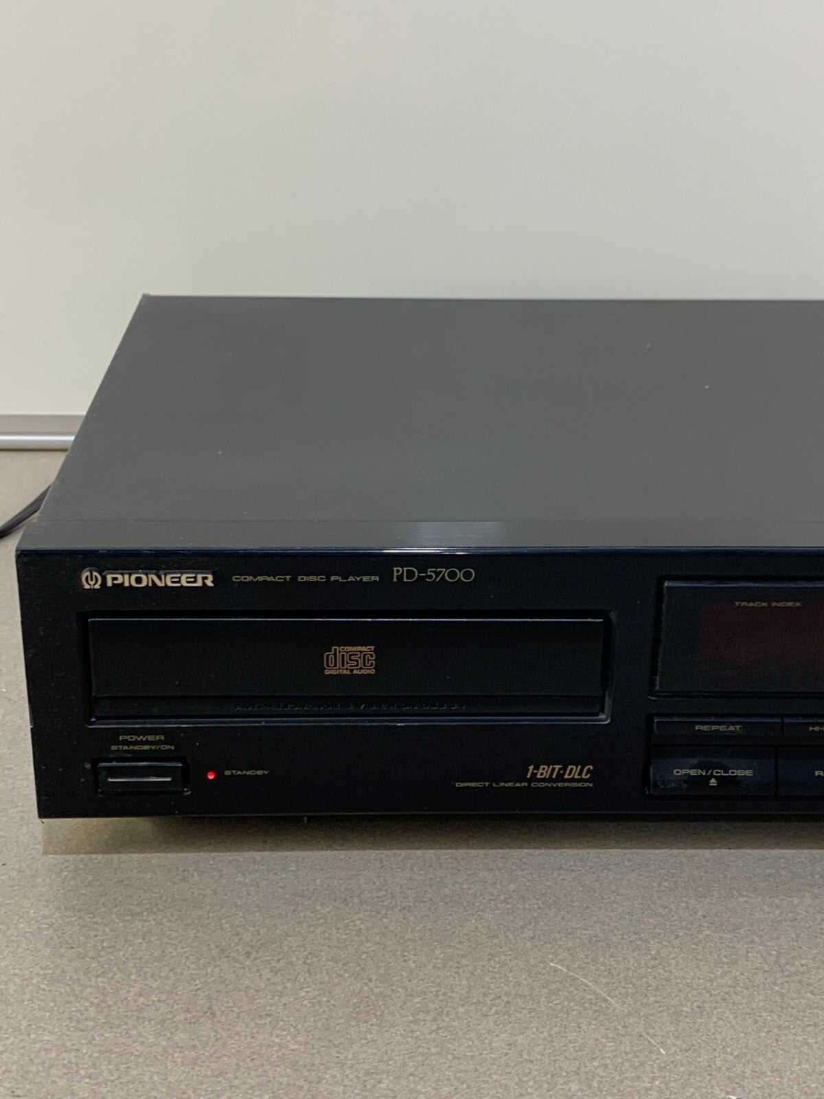 Pioneer PD-7500 COMPACT DISC PLAYER