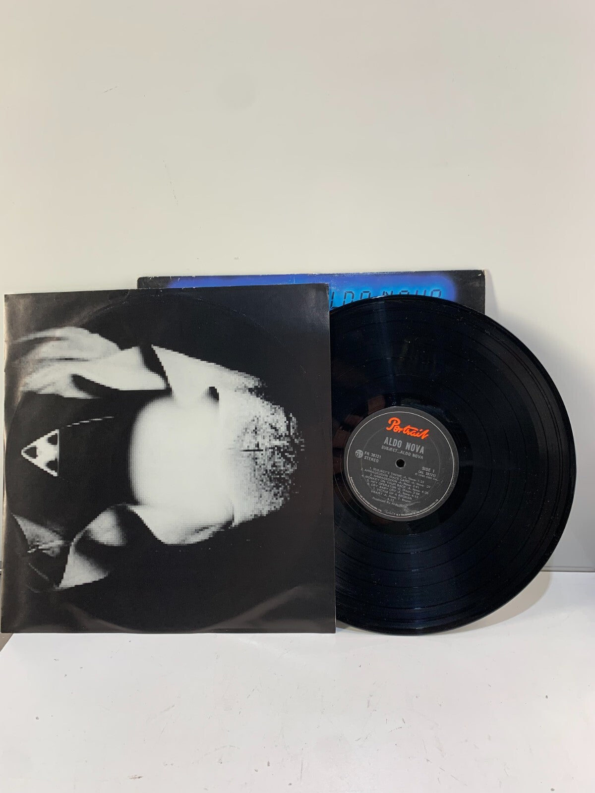 ALDO NOVA - SUBJECT - 1983 PORTRAIT REC FR 38721