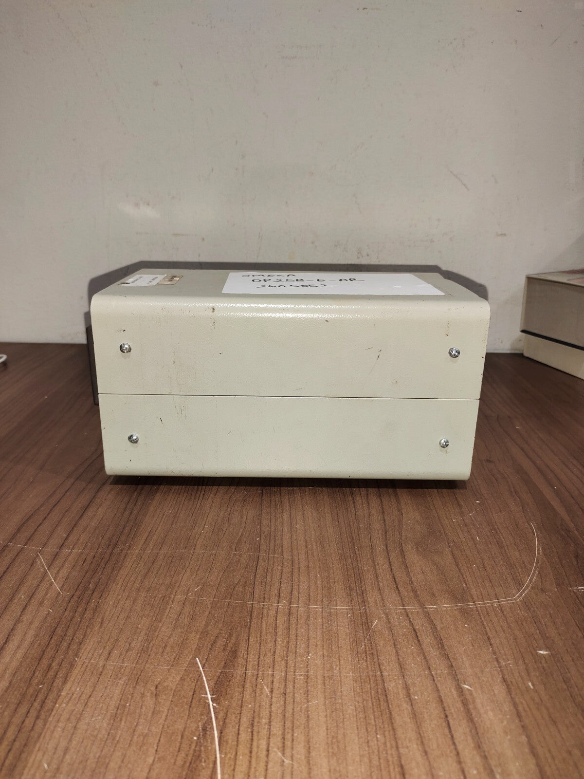 OMEGA ENGINEERING DP25B-E-AR Process Meter