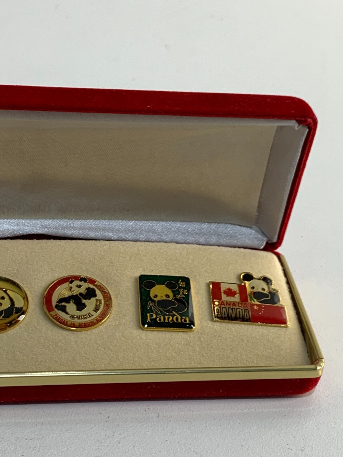 Assiniboine Park Zoo Panda Collector Pin Set Canada 1989 Set Of 6