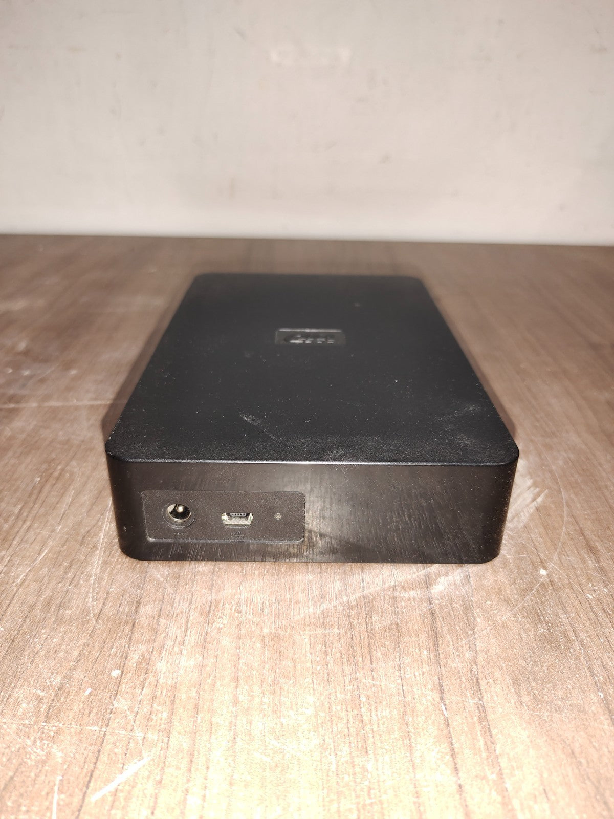 Western Digital WD Elements 2TB External USB Hard Drive HD - WDBAAU0020HBK-01