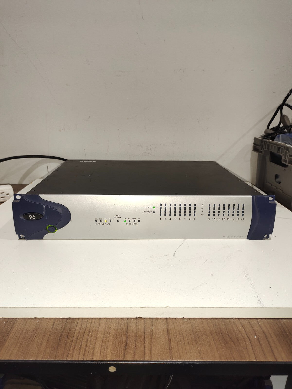 Digidesign 96 I/O 16-Channel Digital Audio Recording Interface D/A Converter - 2