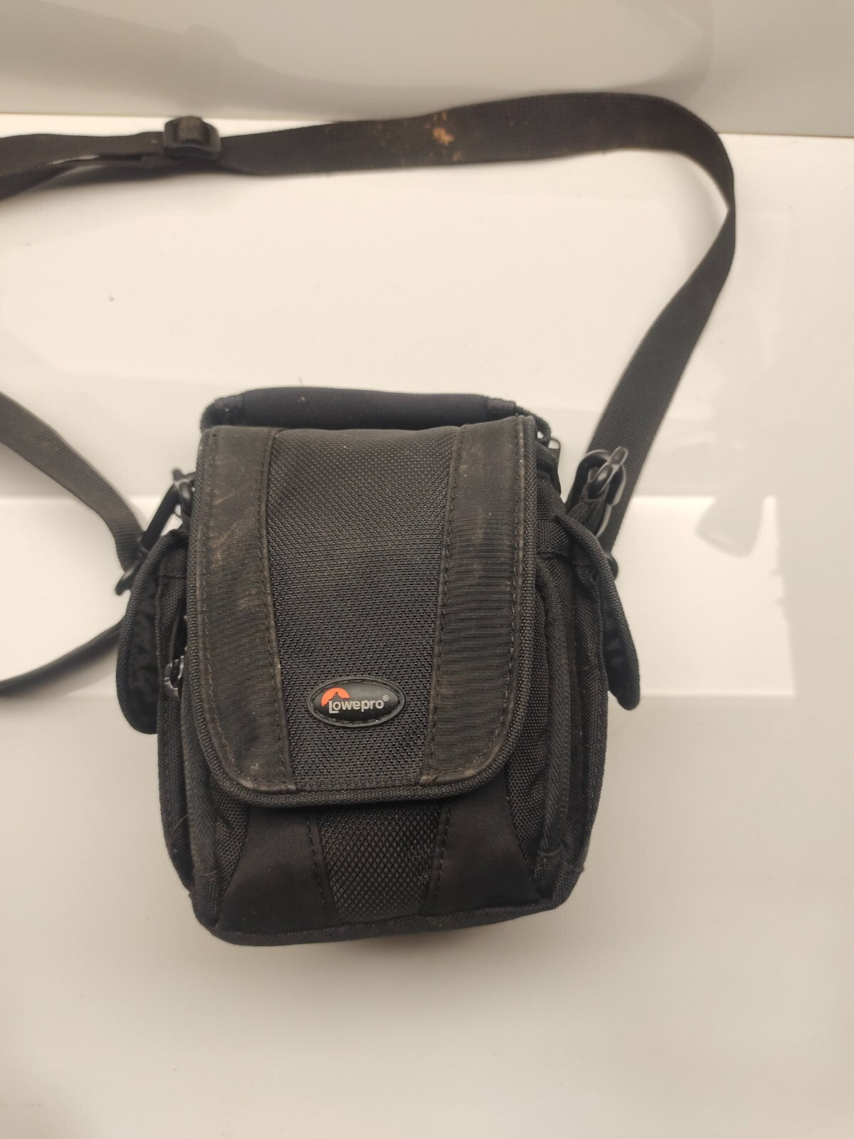 Fujifilm FinePix S Series S700 7.1MP Digital Camera Bundle Tested Works Manual