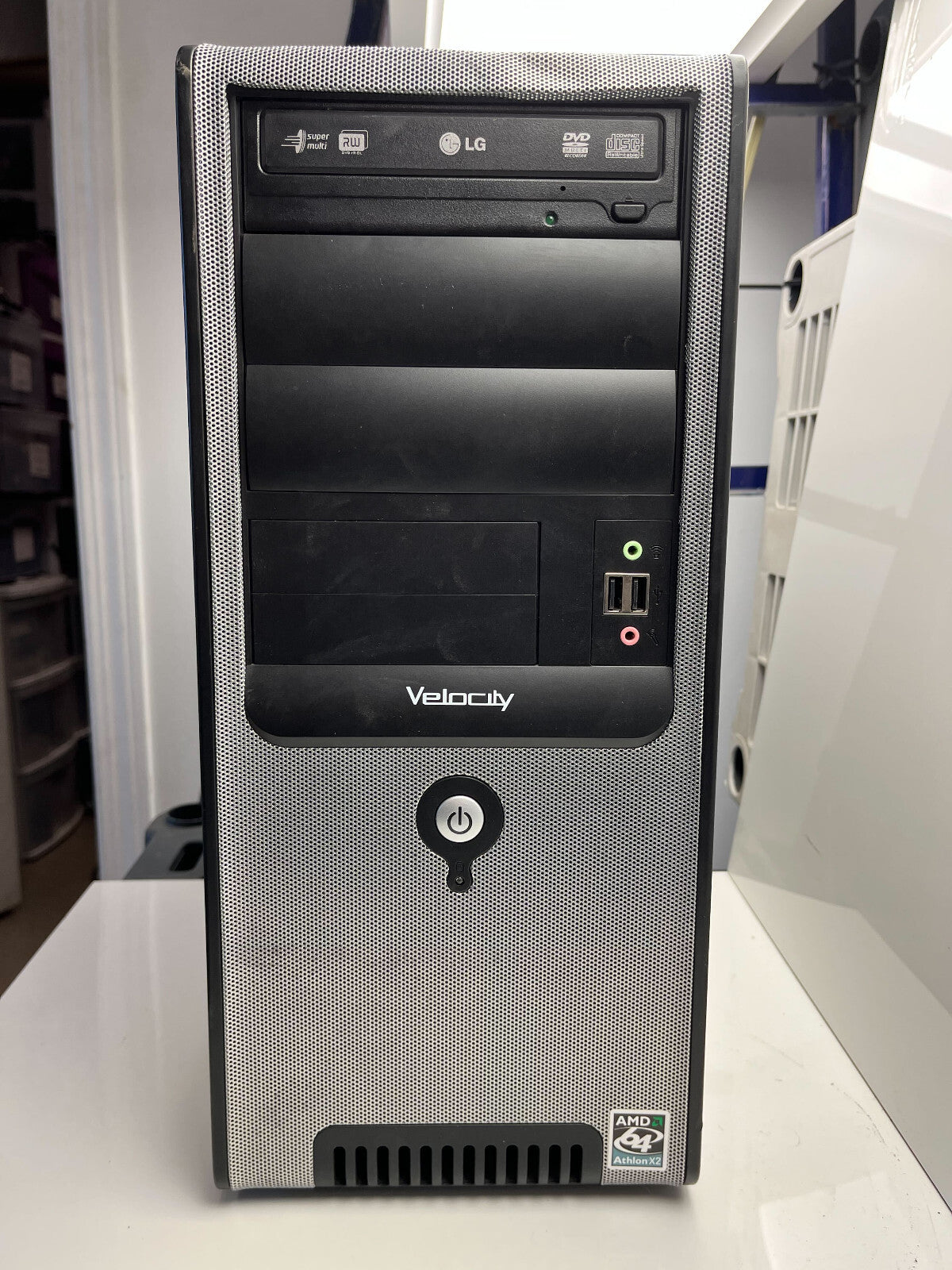 Velocity Micro PC AMD Athlon 64 X2 4200+ @ 2.20 GHz 2GB RAM 250GB HDD Windows XP