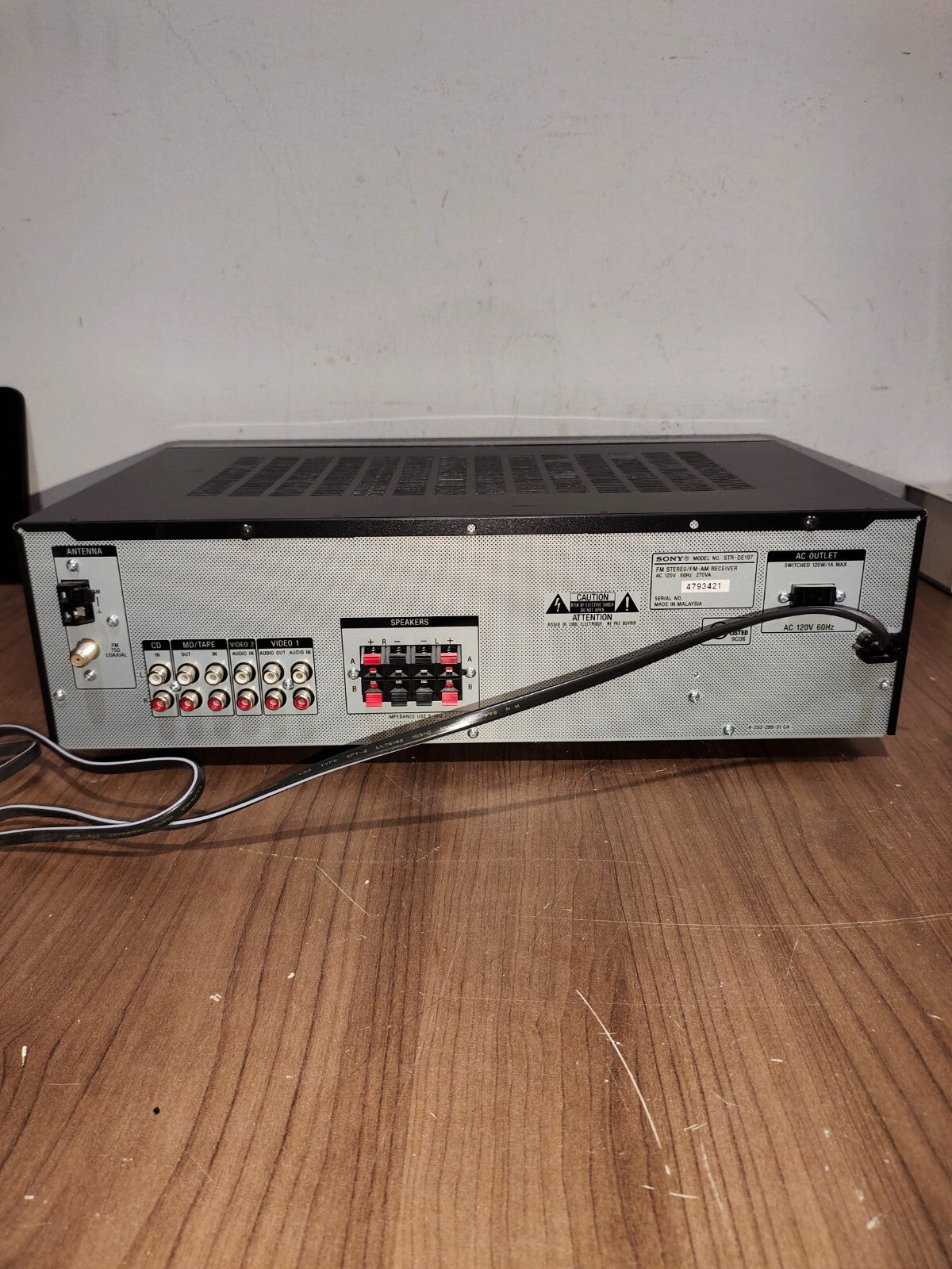 Sony STR-DE197 Stereo Receiver
