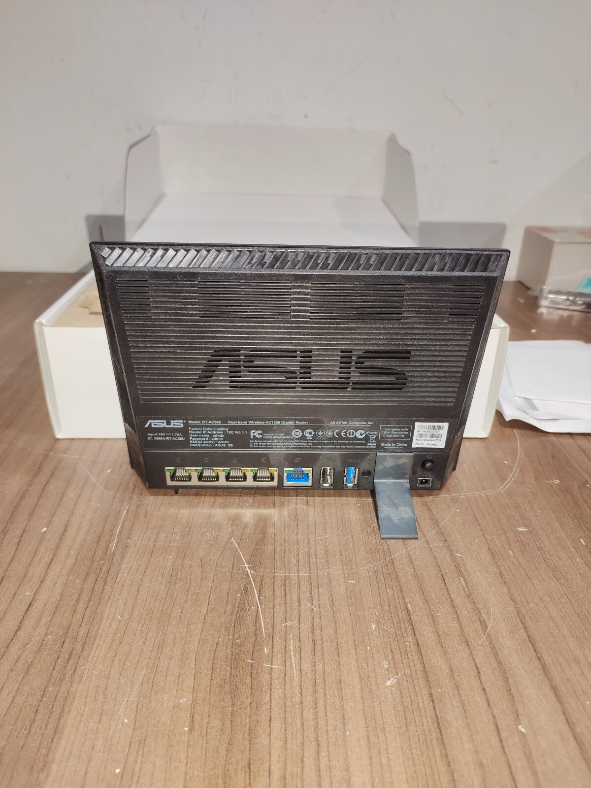Asus RT-AC56U AC1200 Dual Band Gigabit Wireless Router