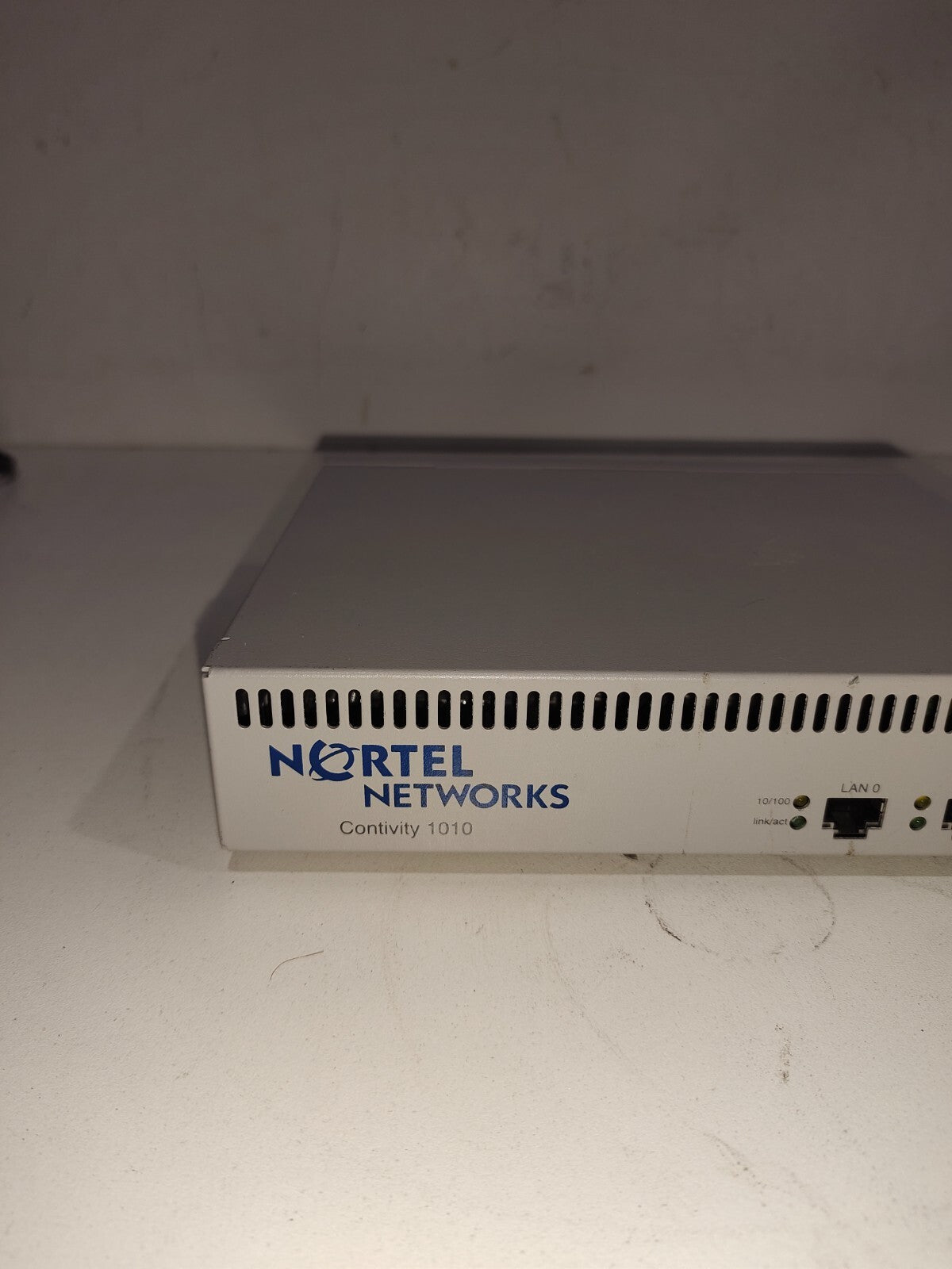 Nortel Networks Contivity 1010 VPN Router DM1401092E5