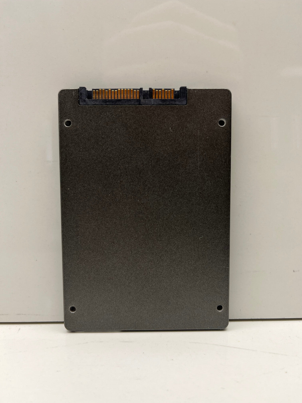 128GB Micron RealSSD P400e SATA 2.5" Solid State Drive IBM FRU 90Y8649 System X