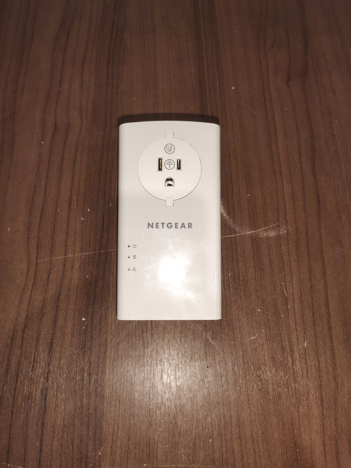 NETGEAR PLP2000 Powerline Adapter 2000Mbps PLP2000-100PAS - WHITE