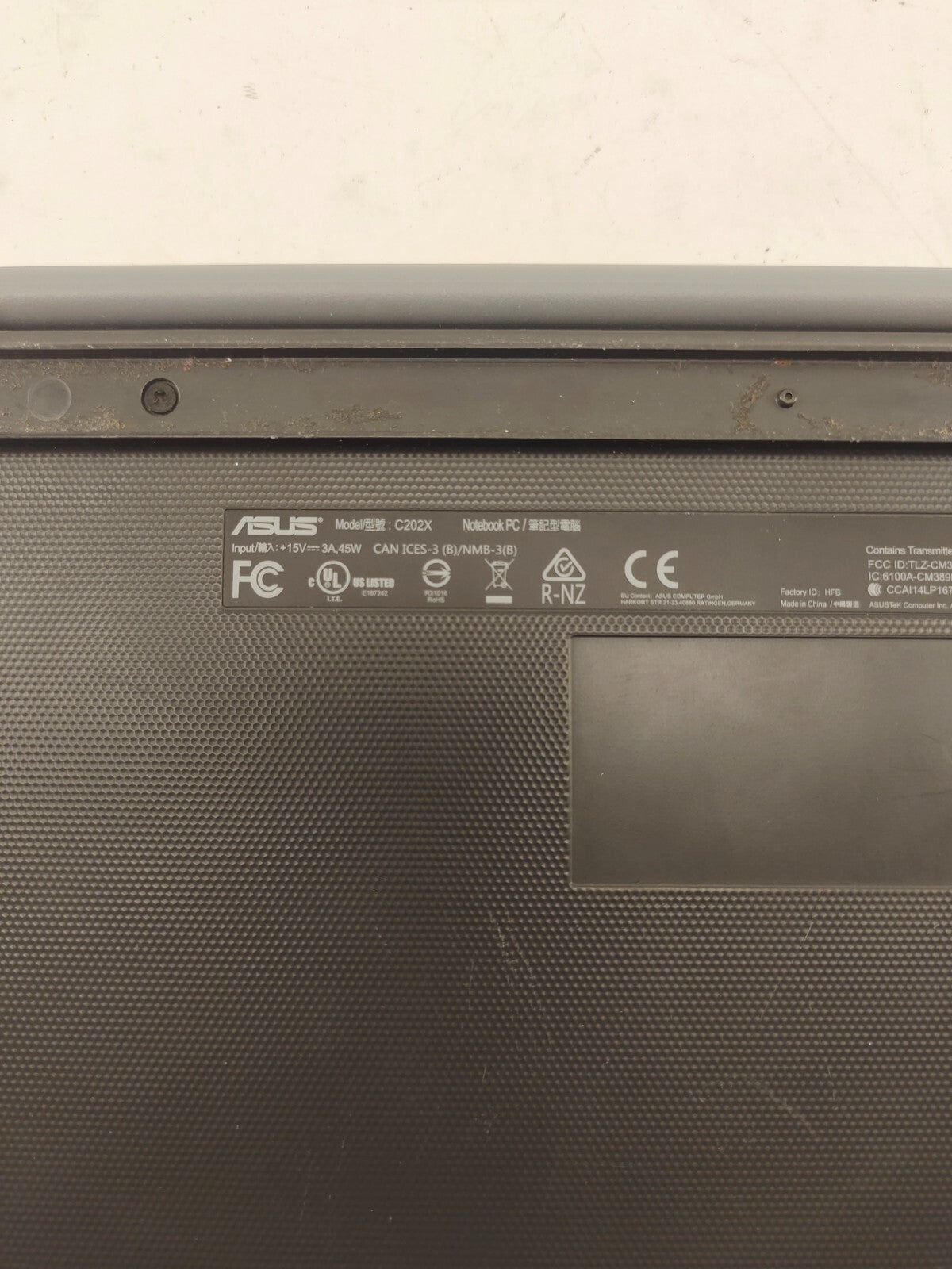 Asus Chromebook C202X 11.6" Mediatek MT8173C 4GB RAM 32GB Laptop Computer
