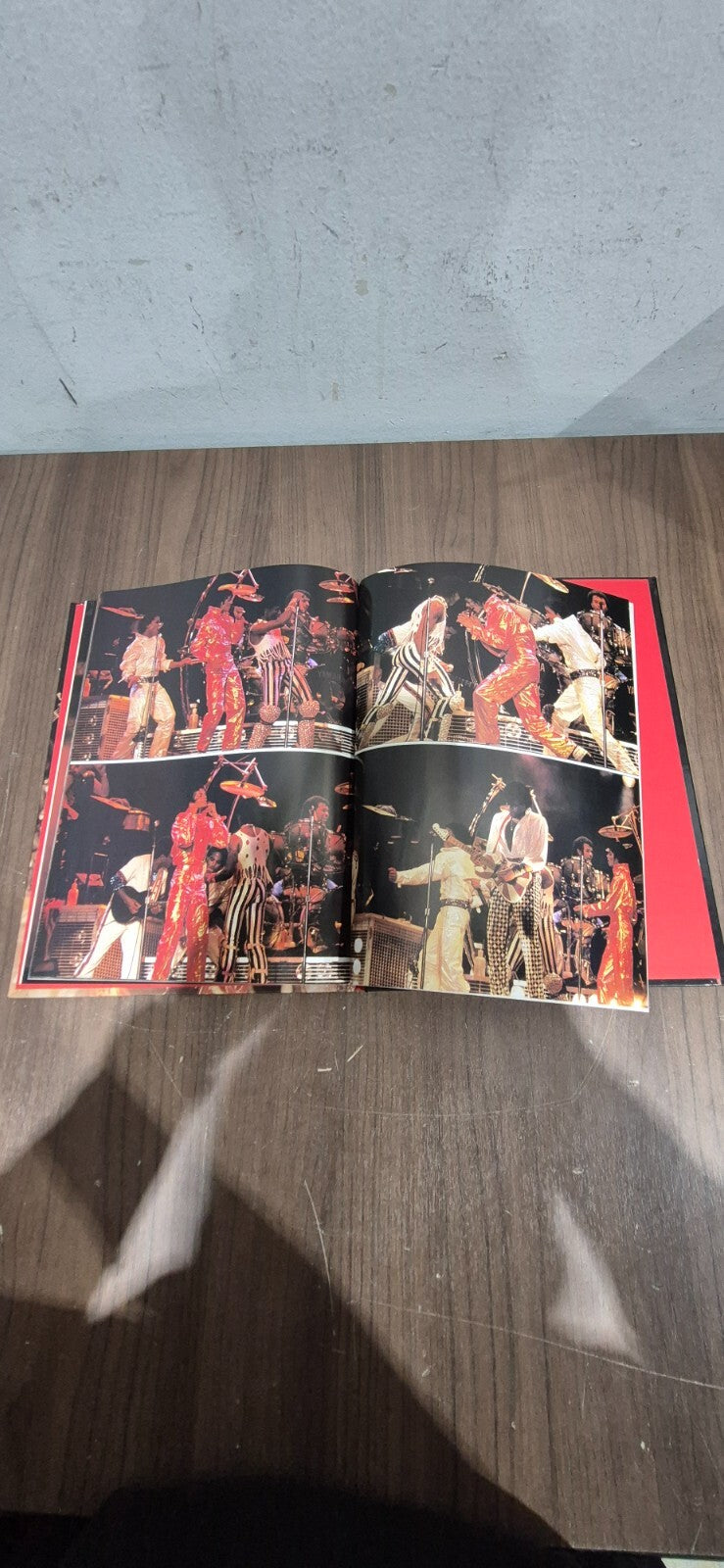 Michael Jackson The Victory Tour Hardcover Book By David Levenson 1984 King Pop