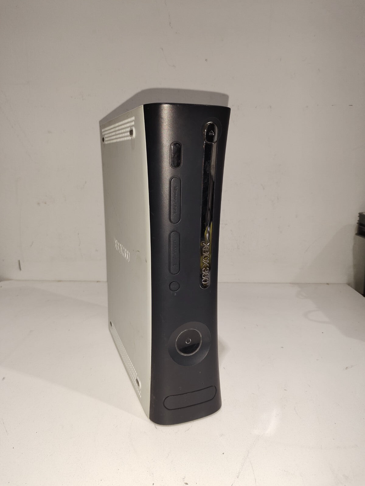 Microsoft Xbox 360 ELITE Core Model Video Game Console - White