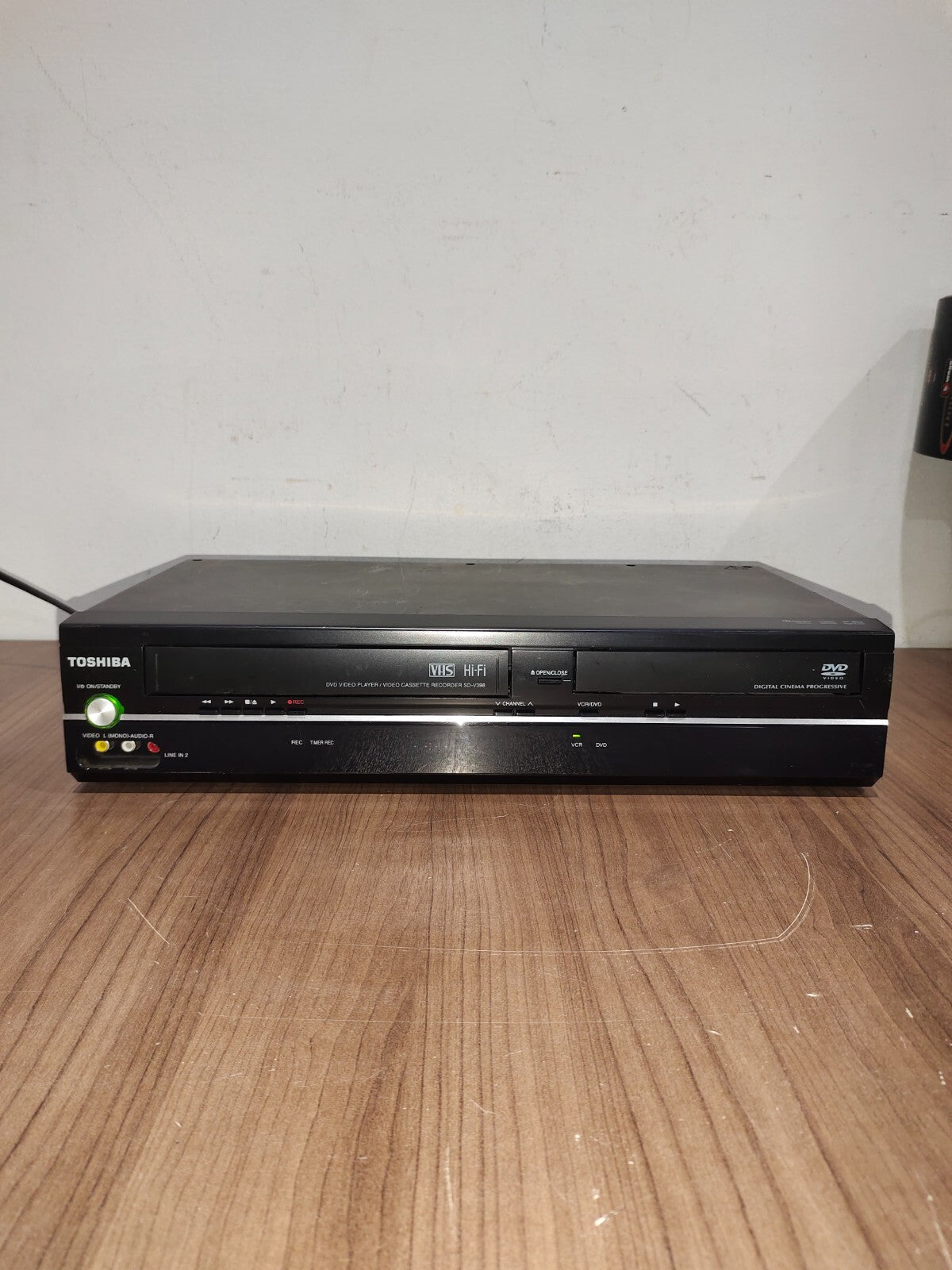 Toshiba SD-V398 DVD Player VCR Combo VHS Recorder - SDV398KC