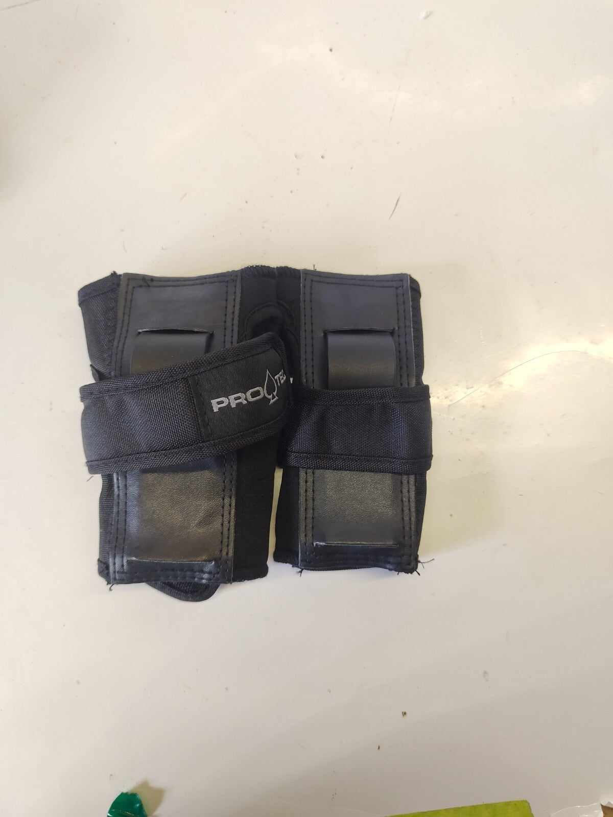 ProTec Spade Series Sports Protection Knee/Elbow Pads - Black