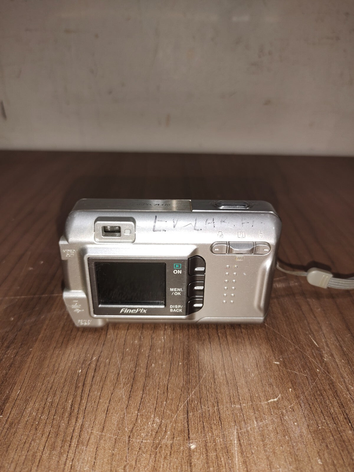 FujiFilm Finepix A330 Compact Digital Camera
