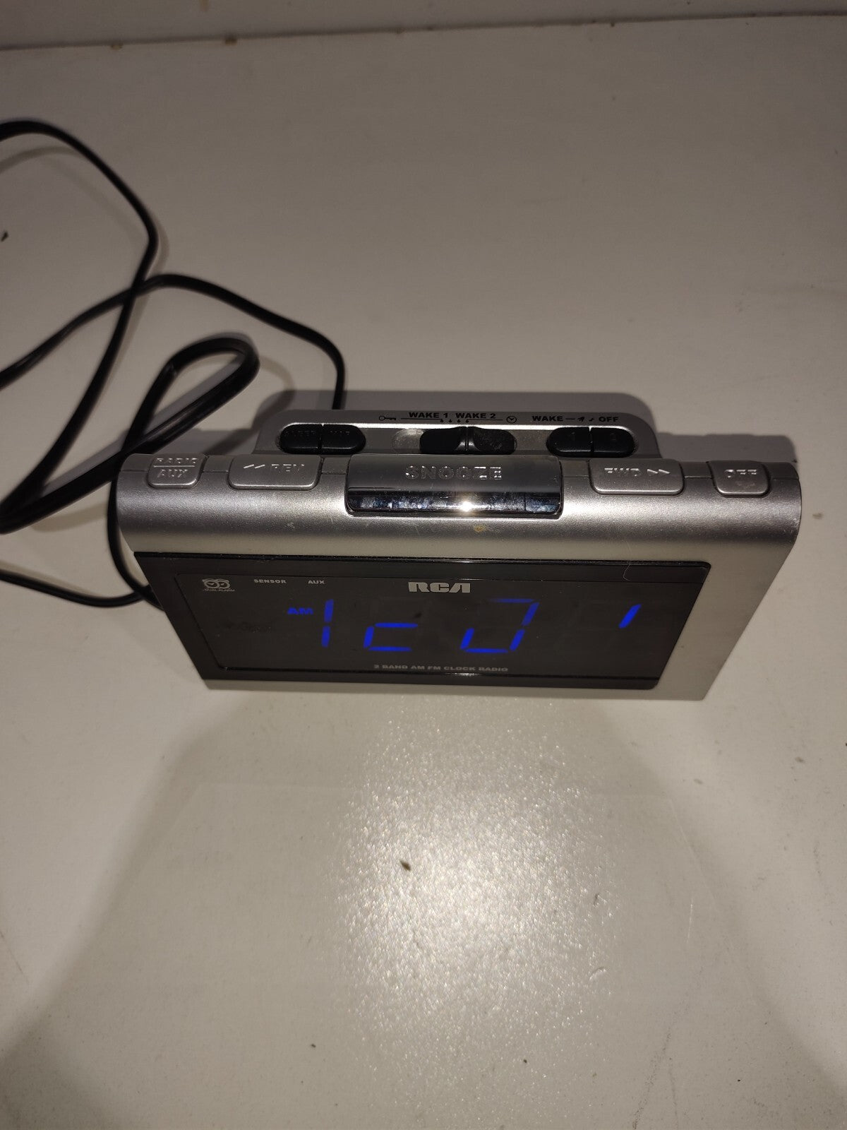 RCA Digital 2 Band AM/FM Alarm Clock/Radio/AUX Model # RP5430A