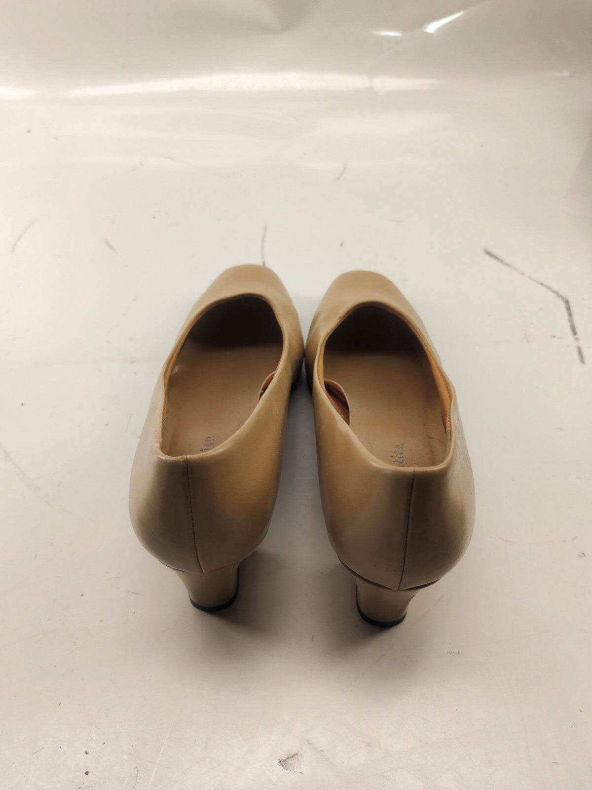 Tradition Women's Karina Pump Hell Ginger Size 8 US