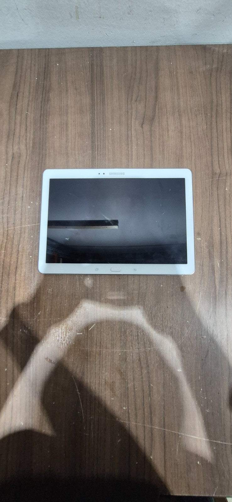Samsung Galaxy Tab Pro 10.1" 16GB Black SM-T520 Tablet - For Parts
