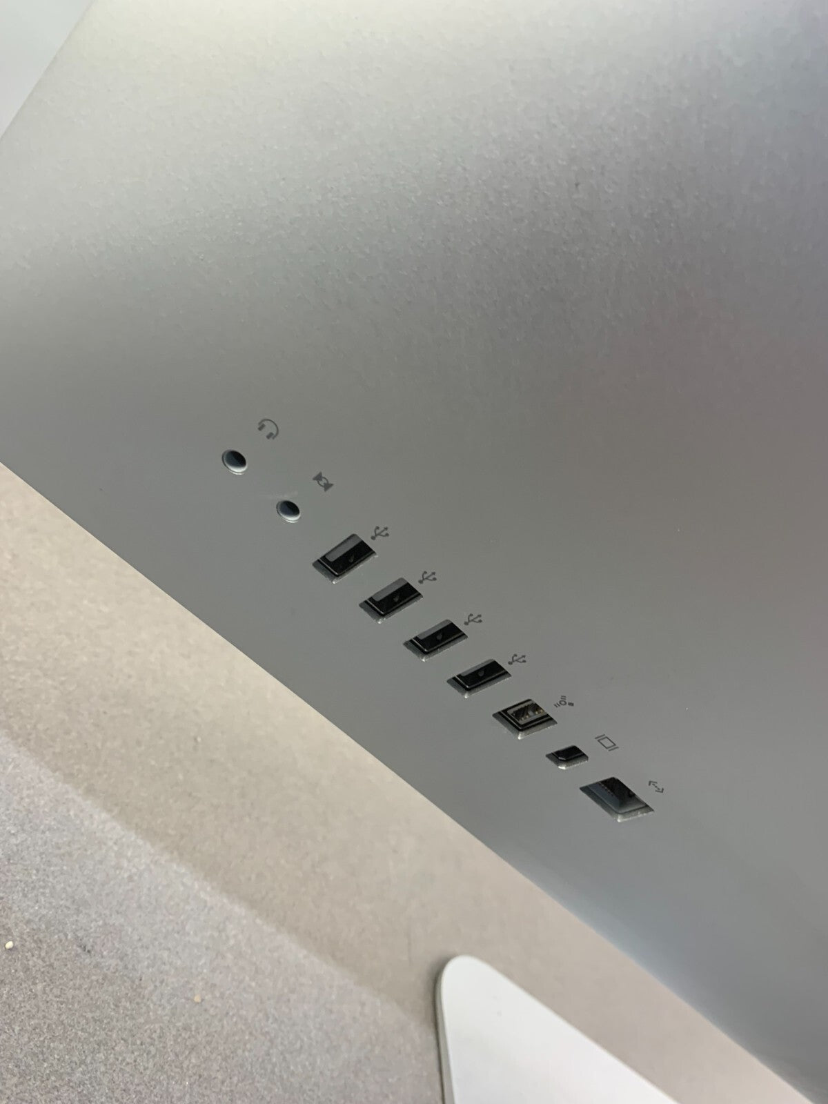 Apple iMac (Mid 2010) – Intel Core i3 3.2GHz, 4GB RAM – macOS Desktop Computer