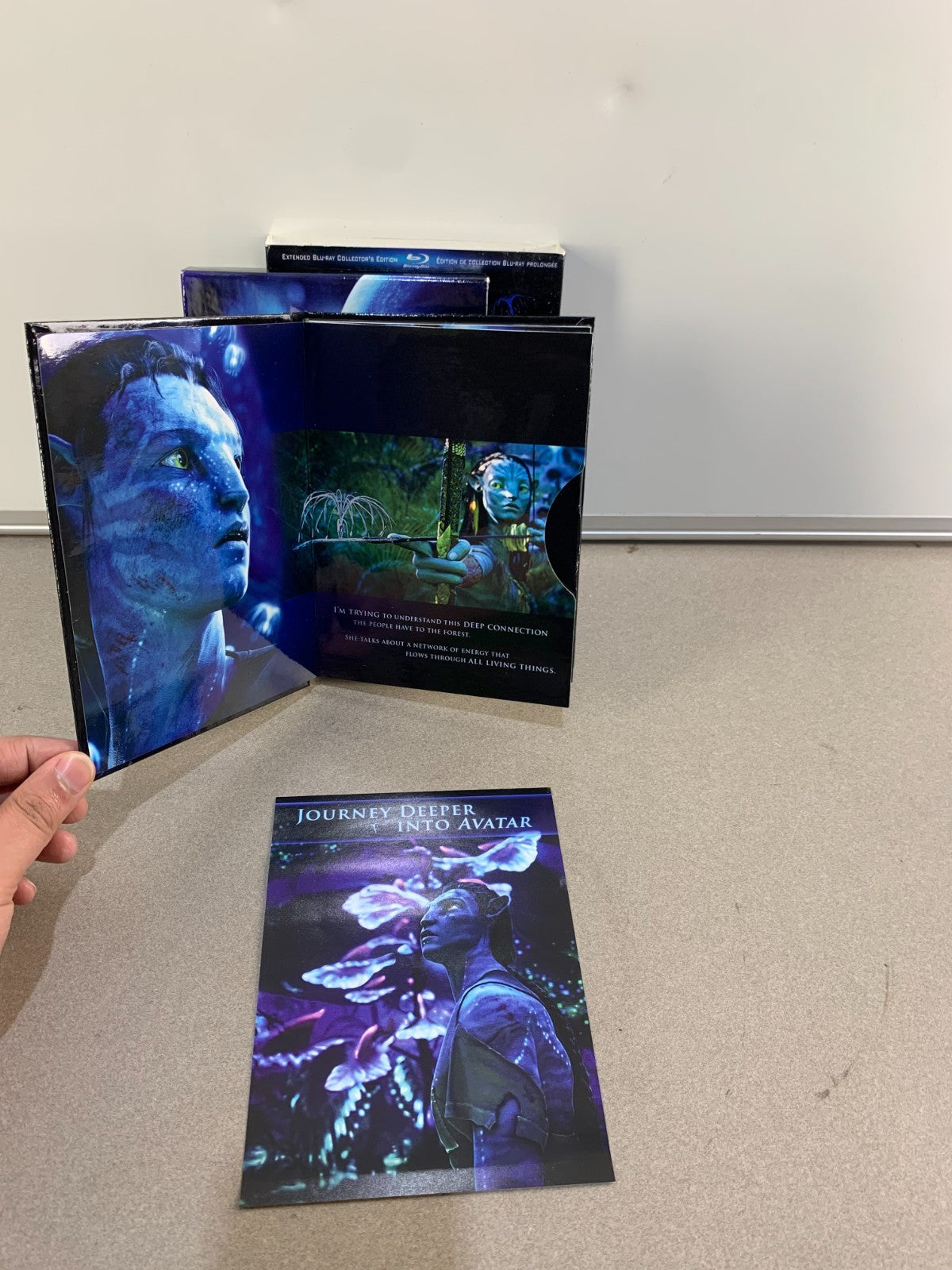 Avatar (Blu-ray Disc, 2010, 3-Disc Set, Canadian Extended Collectors Edition)