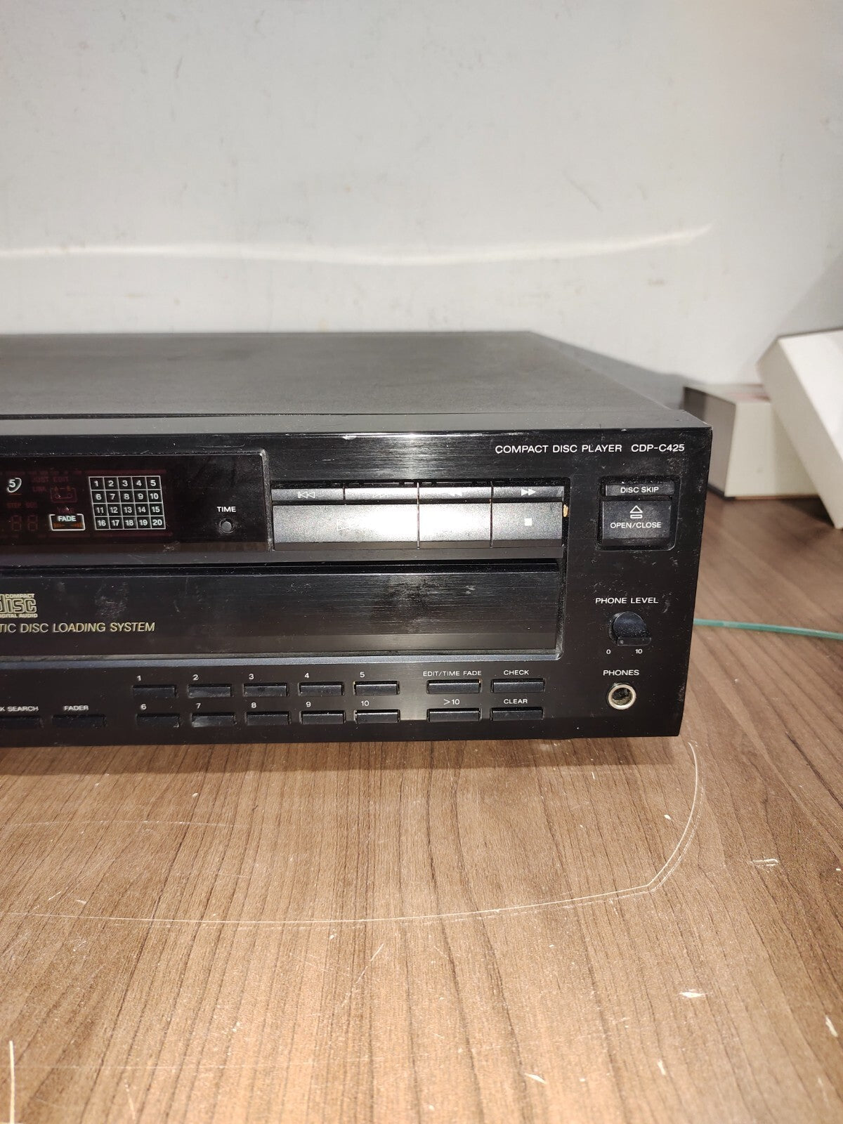 Sony CDP-C425 5 Disc CD Player Changer
