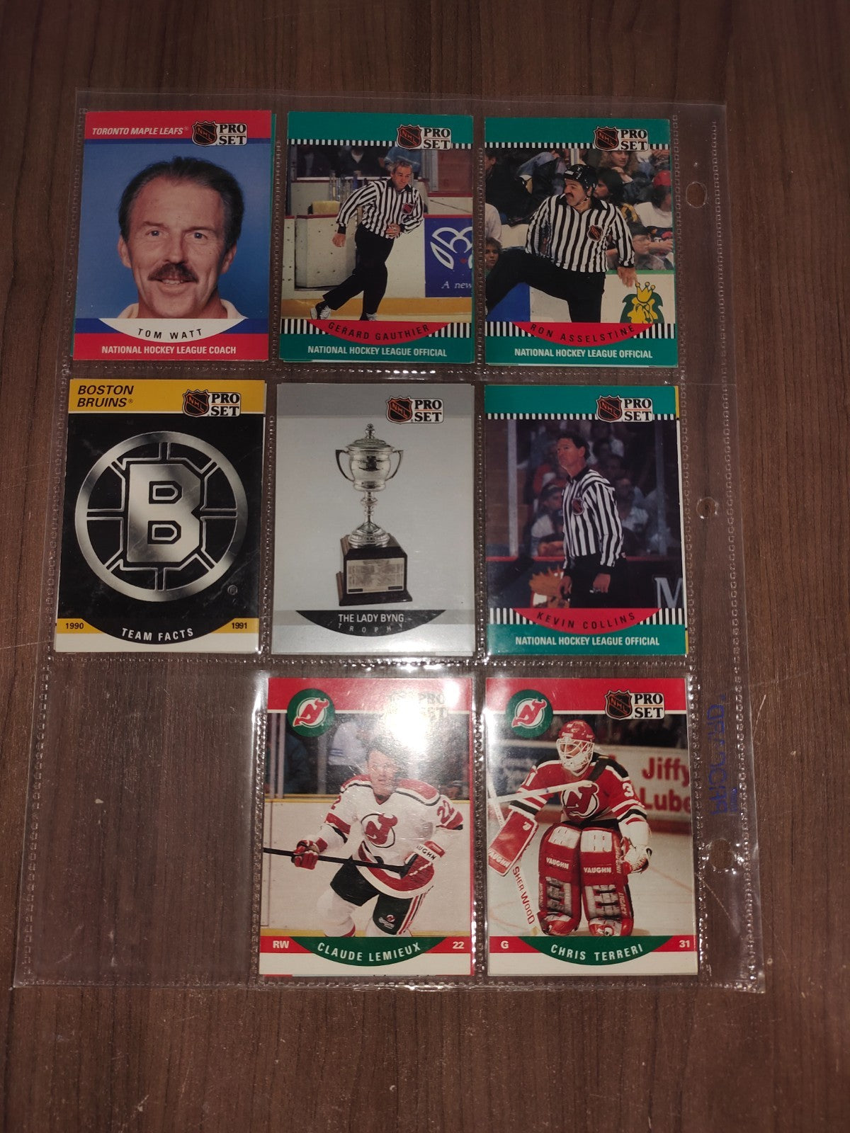 Rare Collectible NHL - Assorted Cards (Set - 2-22) PRO-SET - Set of 16 Cards
