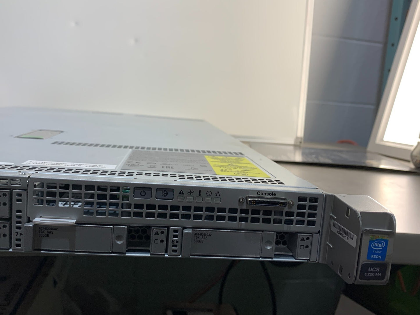 Cisco UCSC-C220- M4S 1U Rack Server CTO