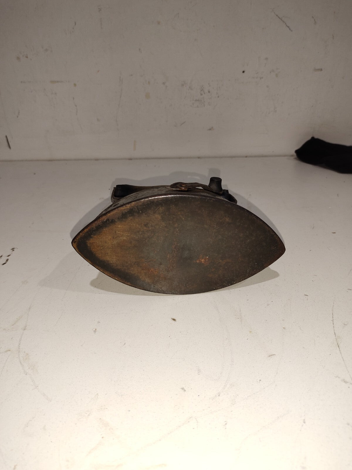 Antique Vintage Cast Iron Asbestos Wood Handle