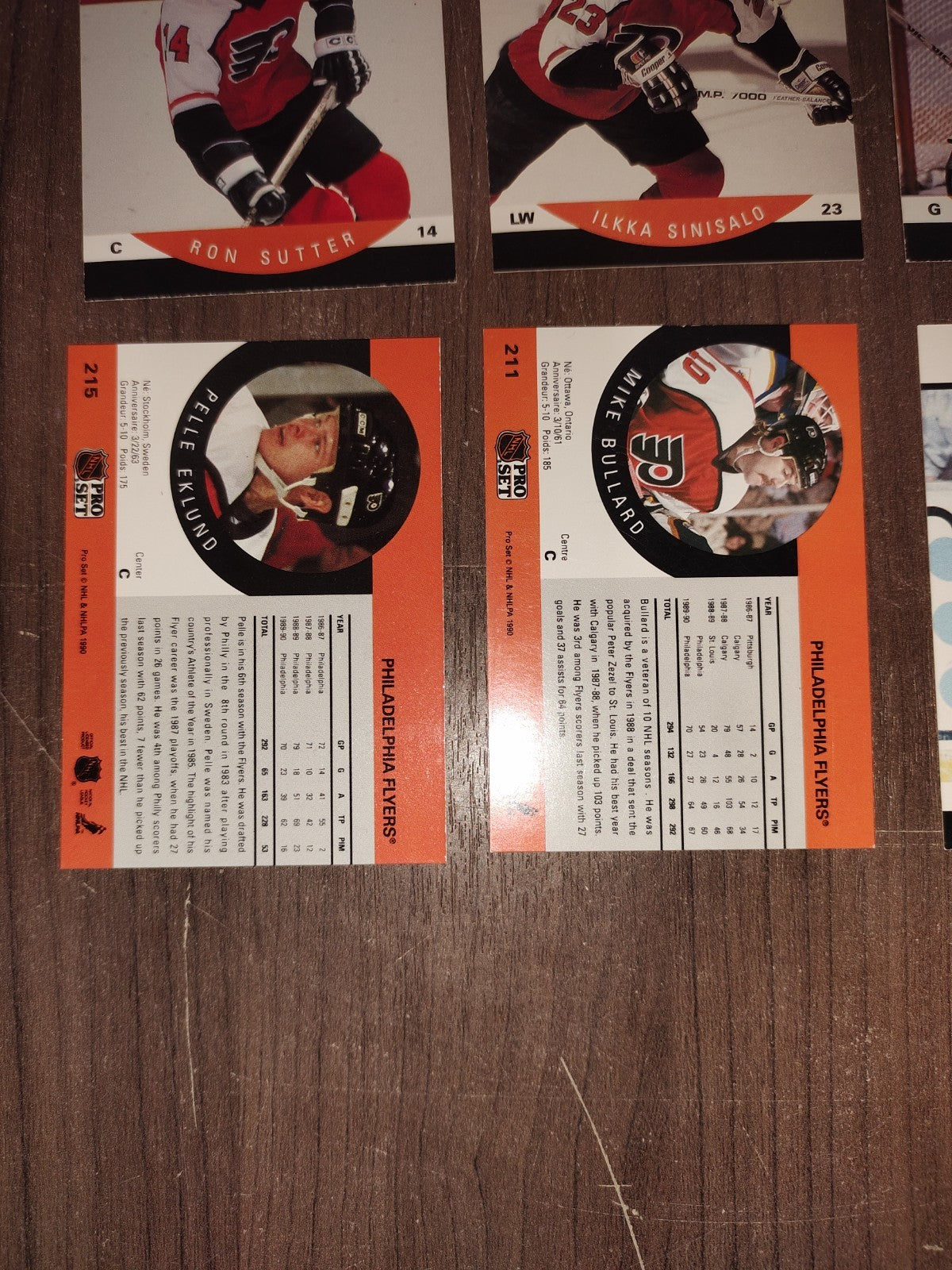 Rare Collectible NHL - Philadelphia Flyers Cards PRO-SET - Set of 16 Cards