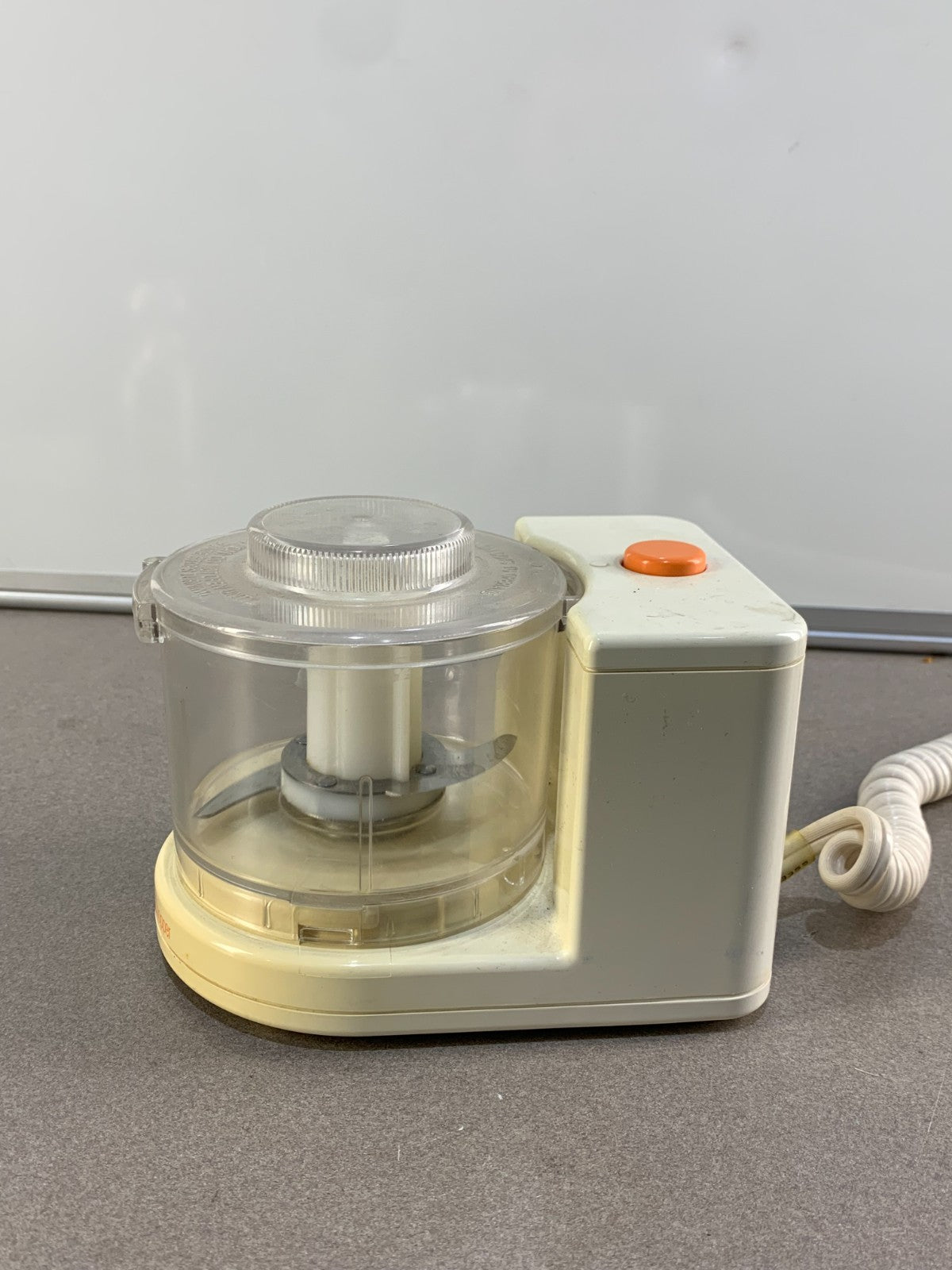 Vintage Handy Chopper Black & Decker HC200A WORKS