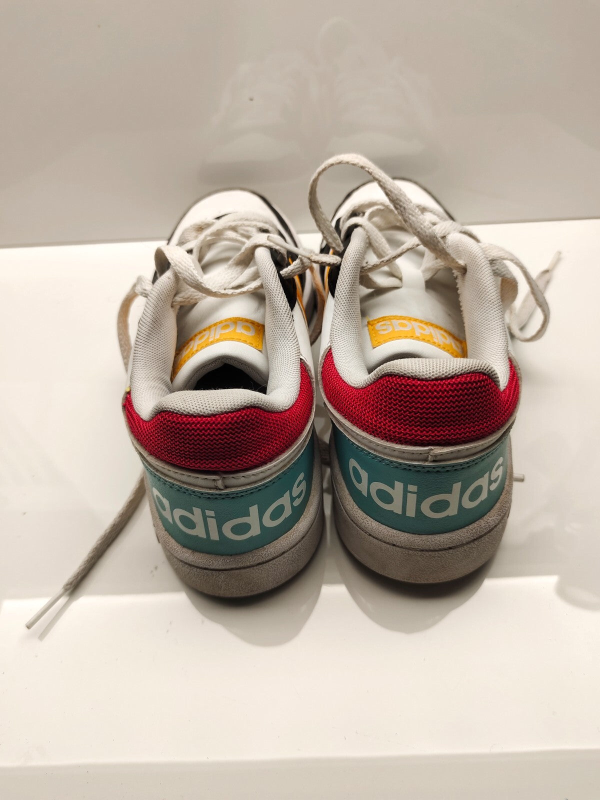 Adidas HOOPS 2.0 MID White Size - US - 6.5