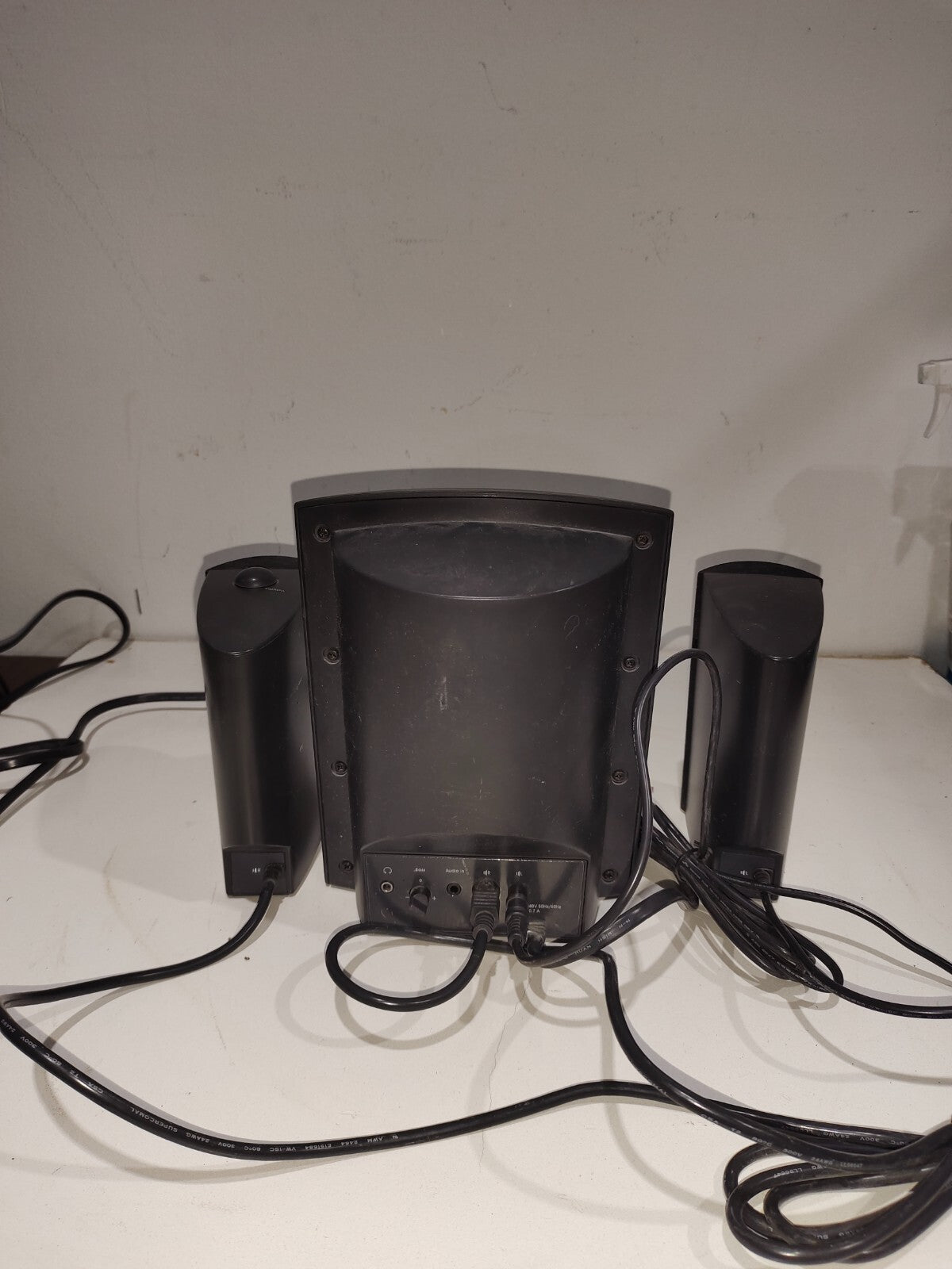 LOGITECH SOUNDMAN X1 SUBWOOFER & SATELLITE SPEAKER SYSTEM
