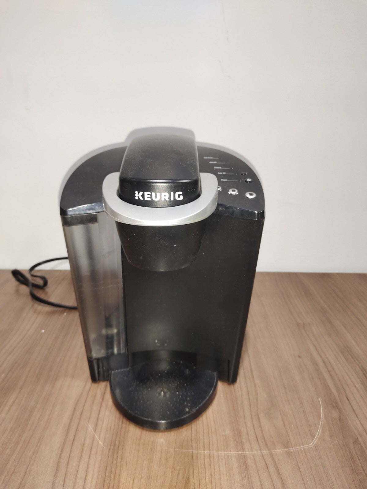Keurig K50 Single Cup Brewing System Coffee Maker