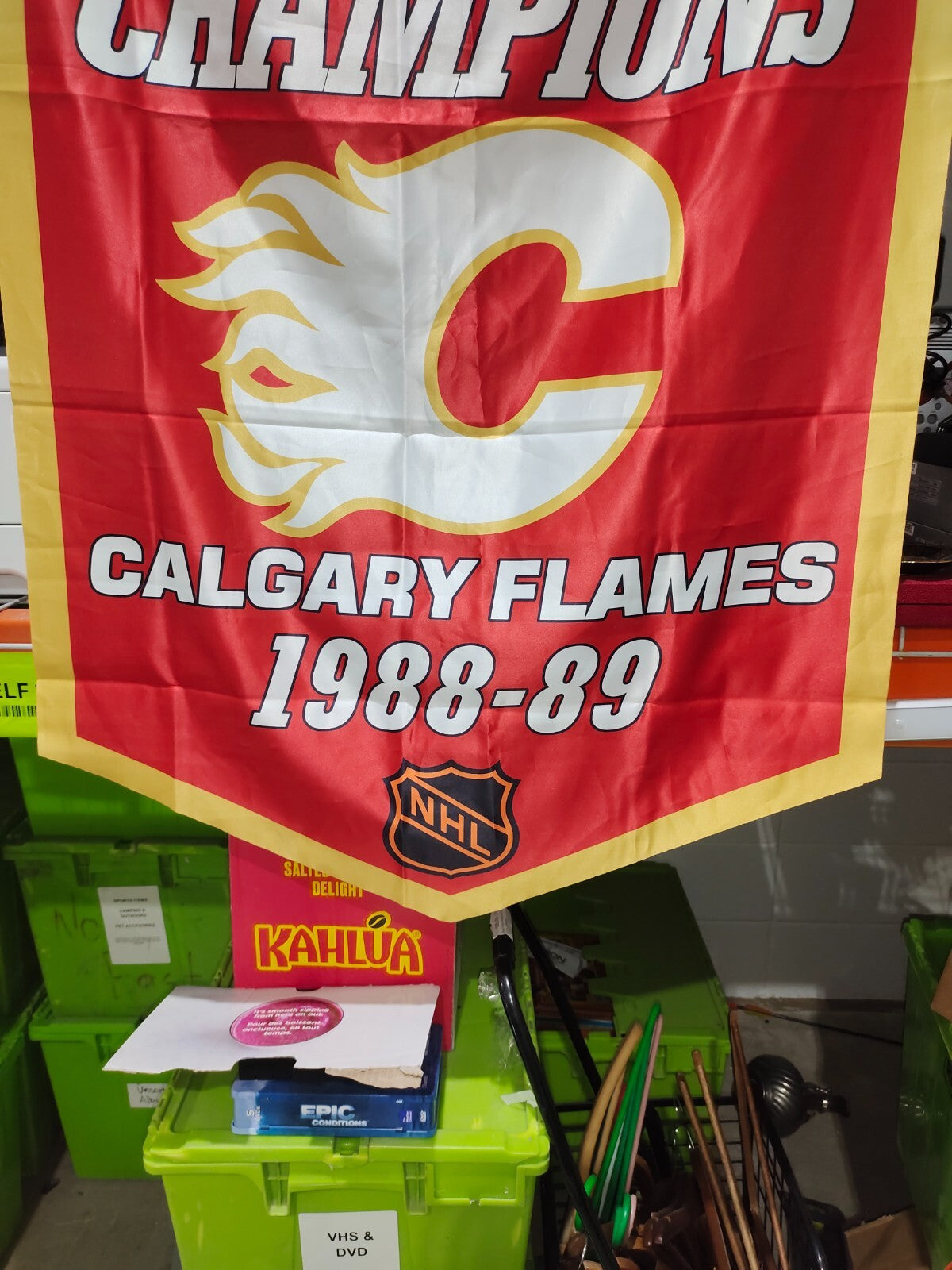 STANLEY CUP CHAMPIONS - CALGARY FLAMES 1988-89 NHL Cloth Banner