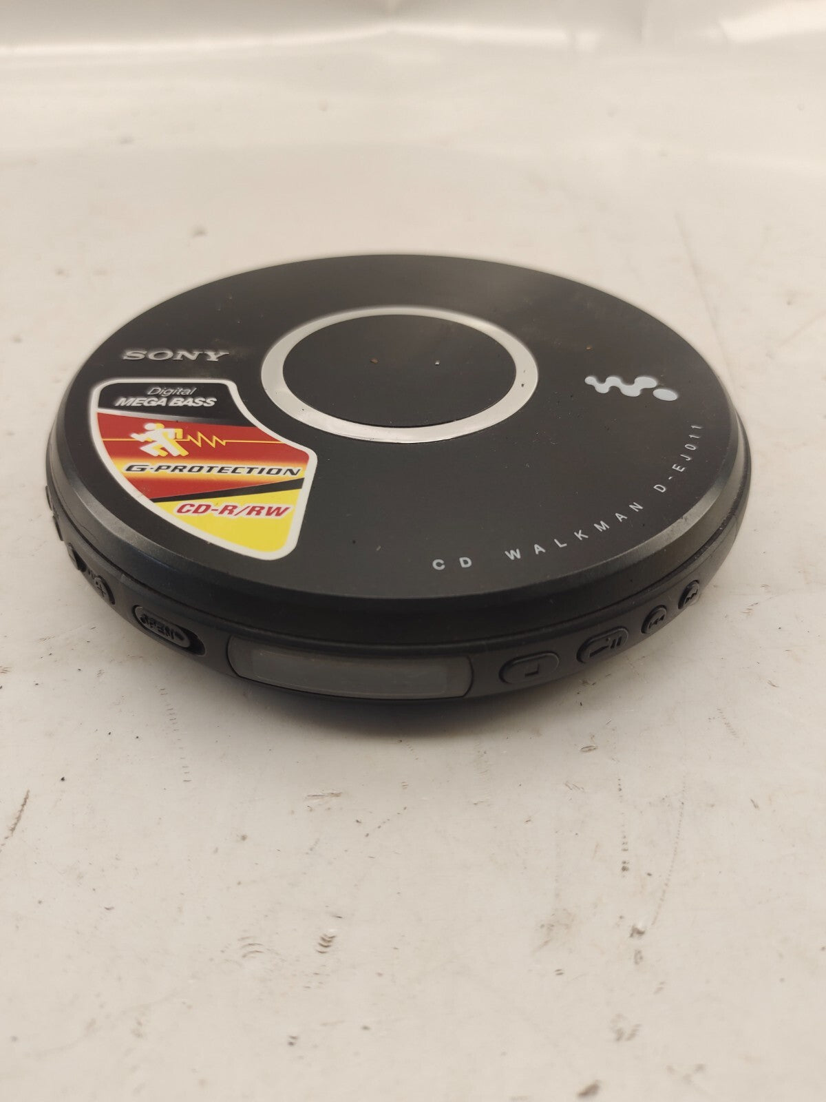Sony D-EJ011 Walkman CD Player Compact
