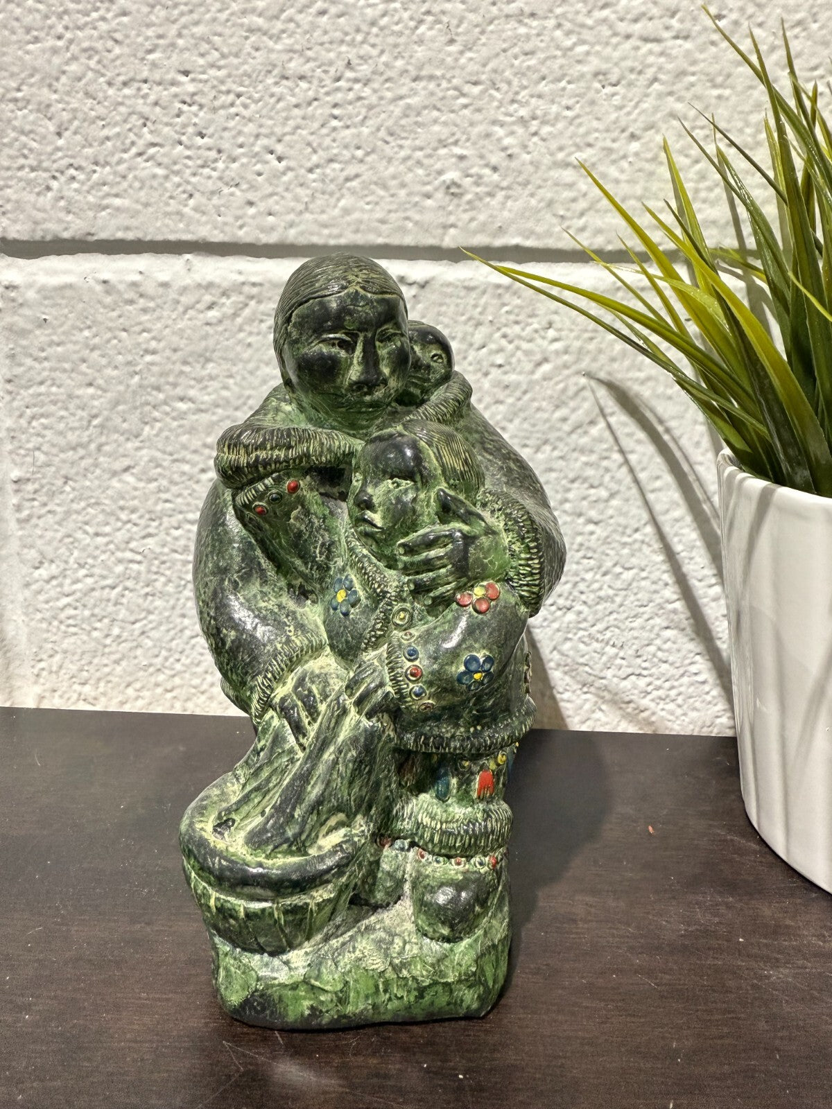 Vintage Inuit Figurine The Wolf Sculptures Mother & Child Figurine Green